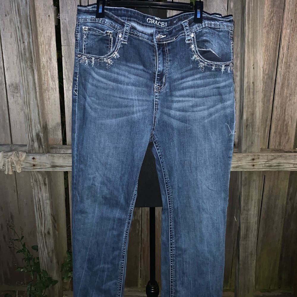 Gracie bootcut jeans with rhinestones